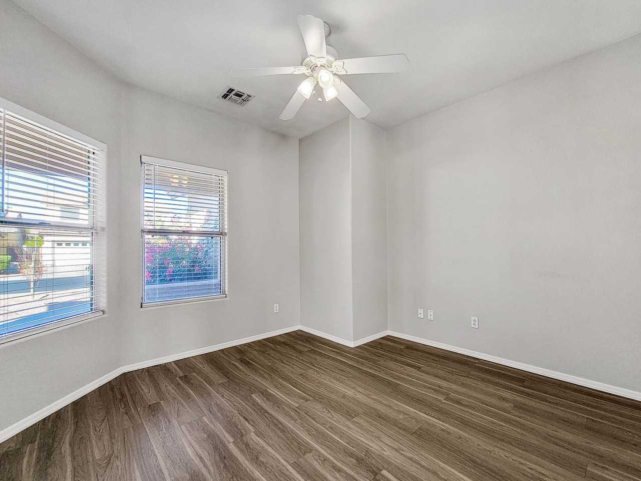 14173 W Weldon Ave - Photo 5 of 27
