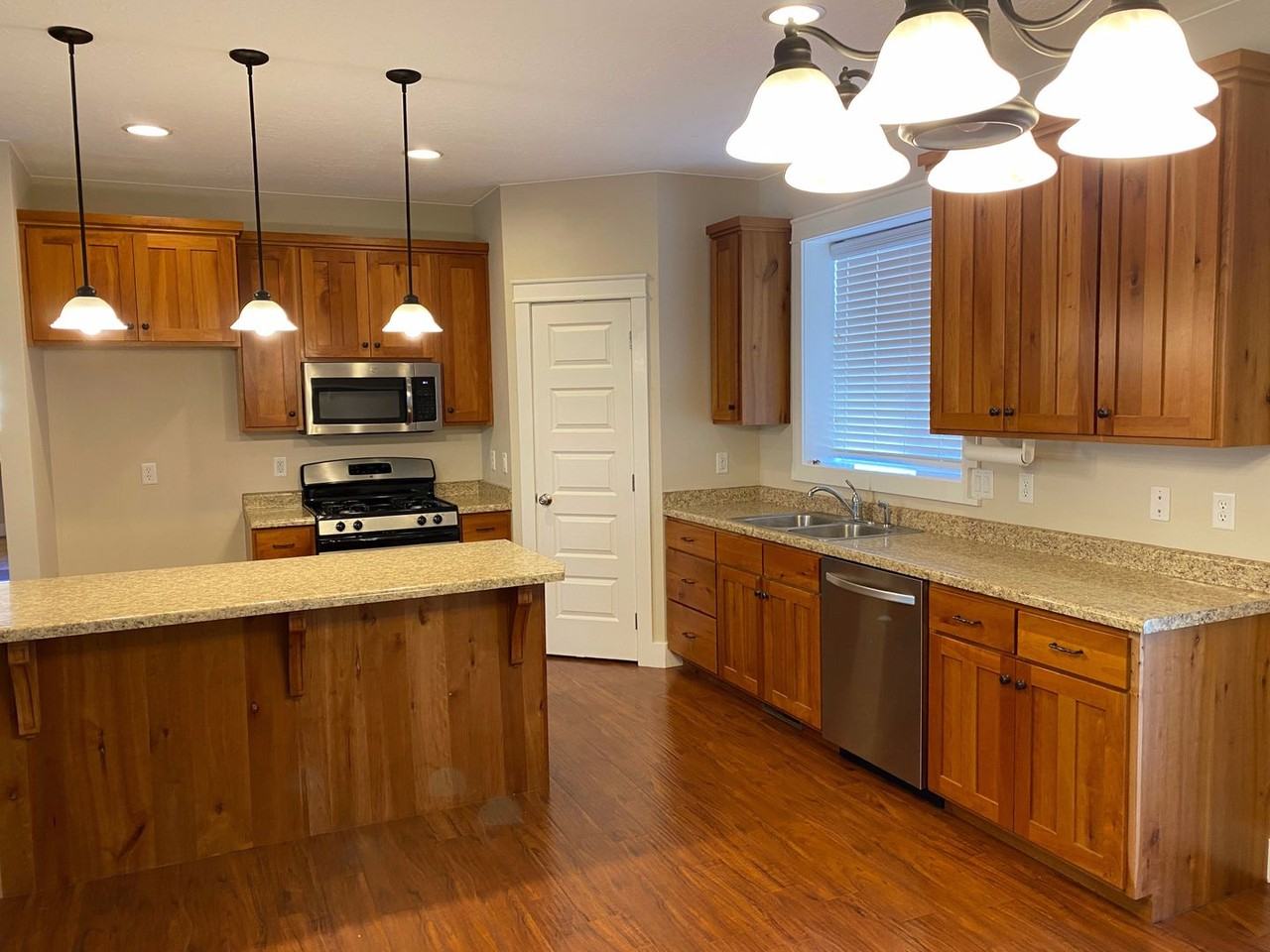1630 N 3475 W - Photo 5 of 36