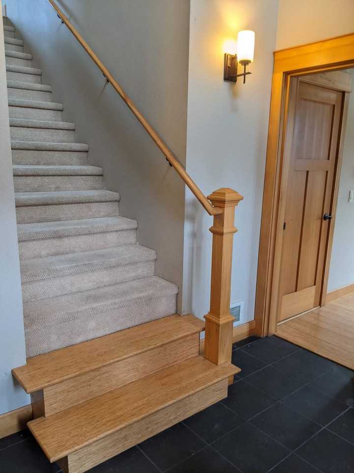 675 Larch Ct - Photo 2 of 16