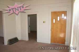 658 Ash St - Photo 3 of 16