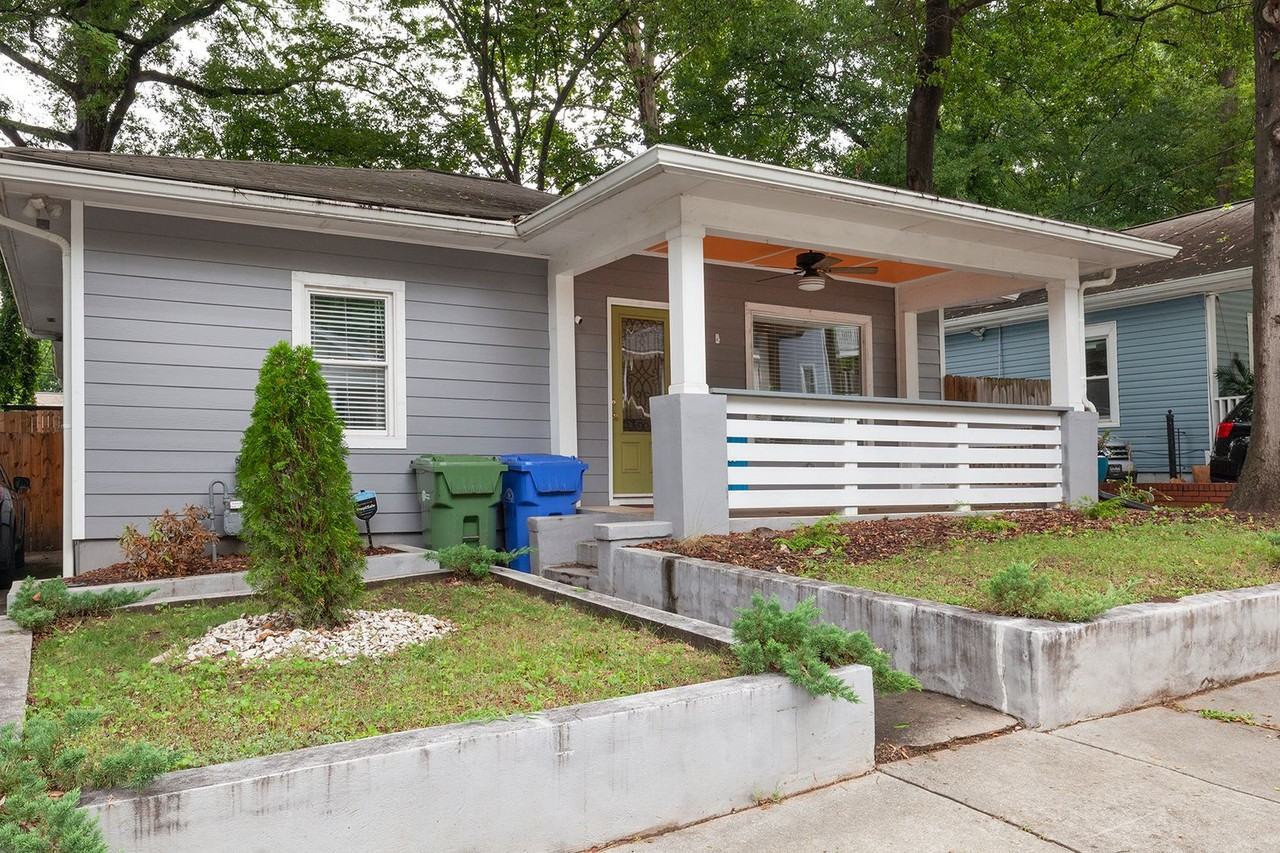 1019 Parsons St Sw ##Sw - Photo 2 of 27
