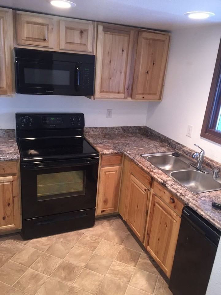10245 Jamestown Dr - Photo 4 of 17