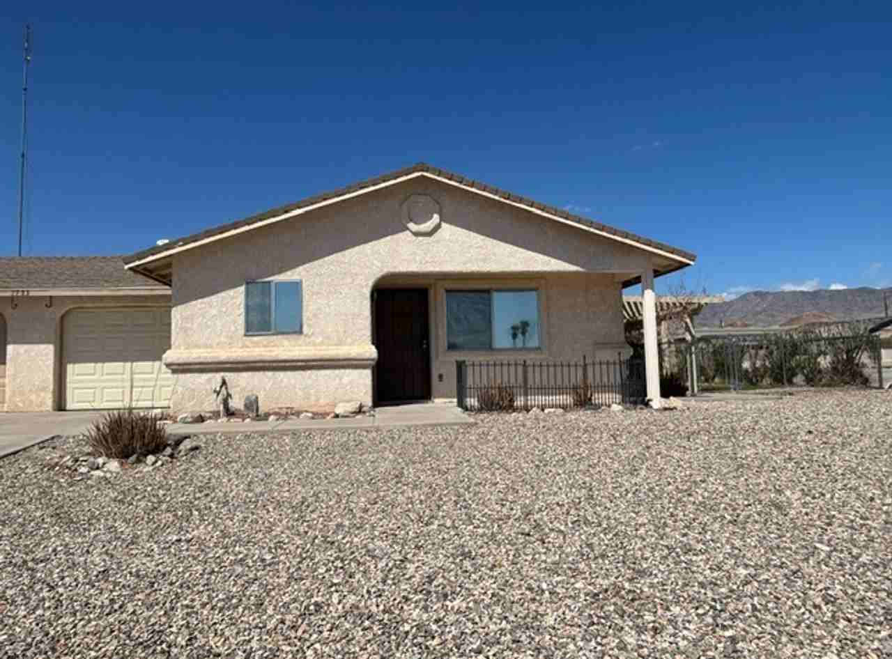 3753 Tehachapi Dr - Photo 2 of 13