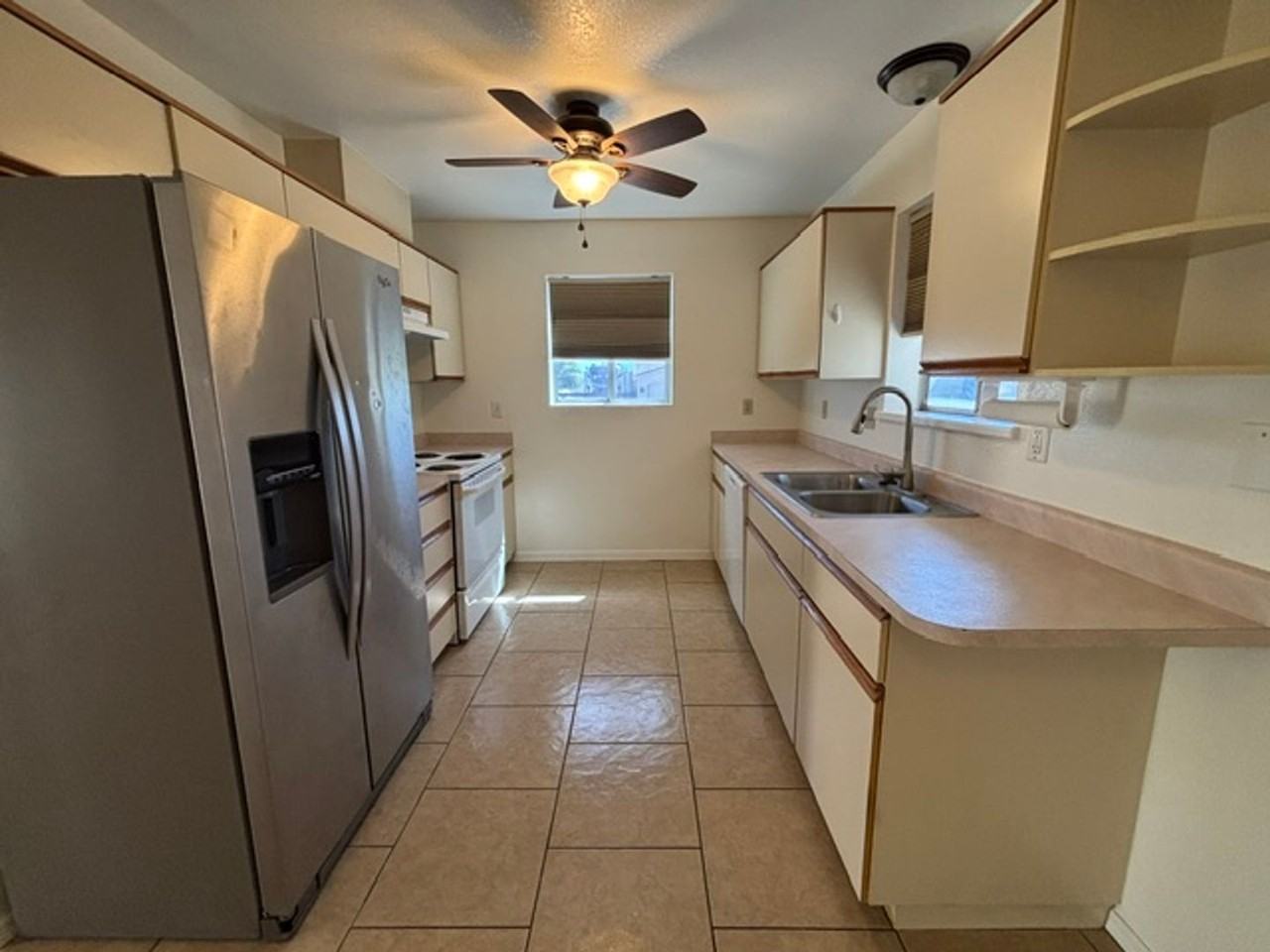 3753 Tehachapi Dr - Photo 6 of 13