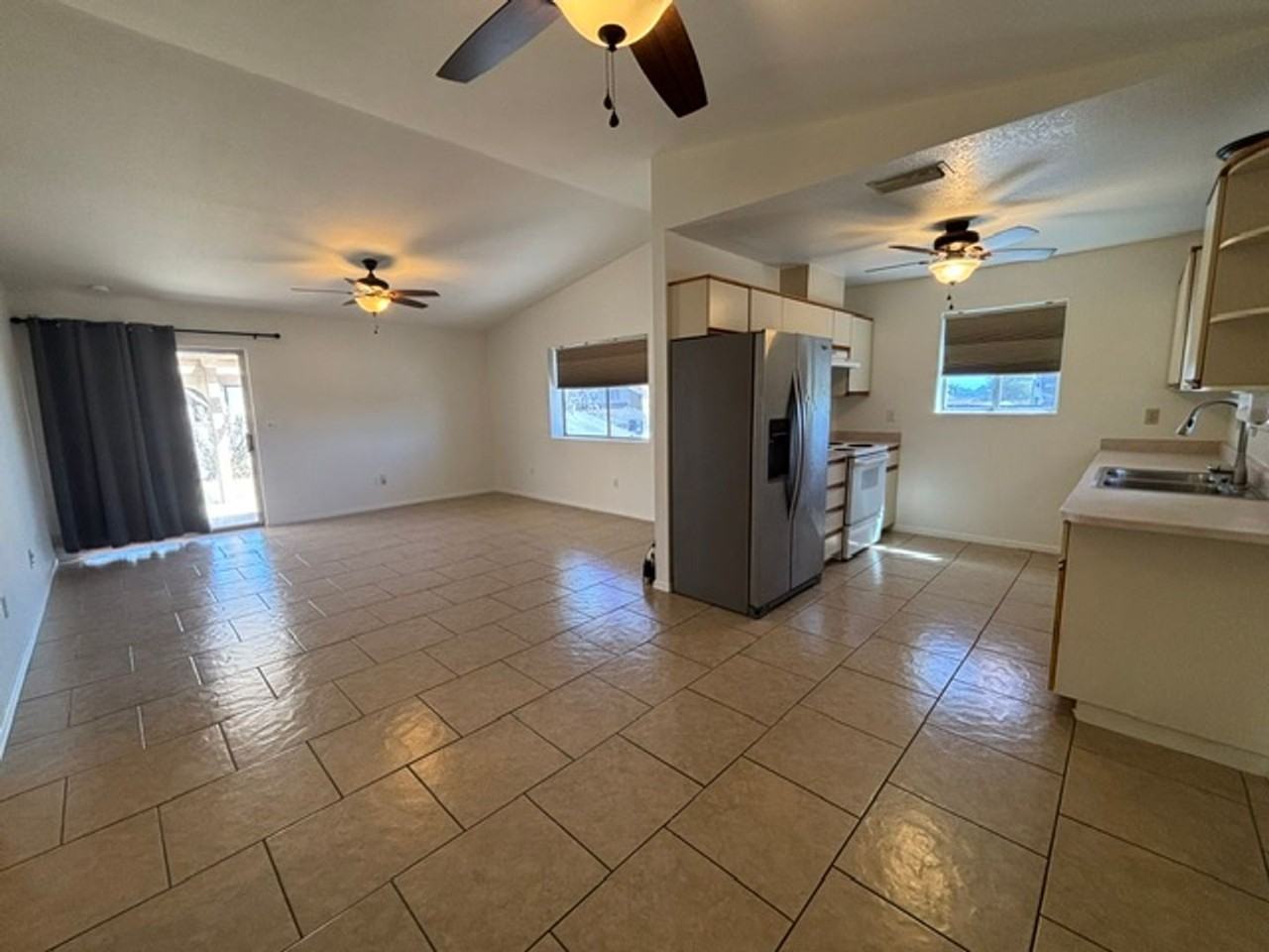3753 Tehachapi Dr - Photo 7 of 13