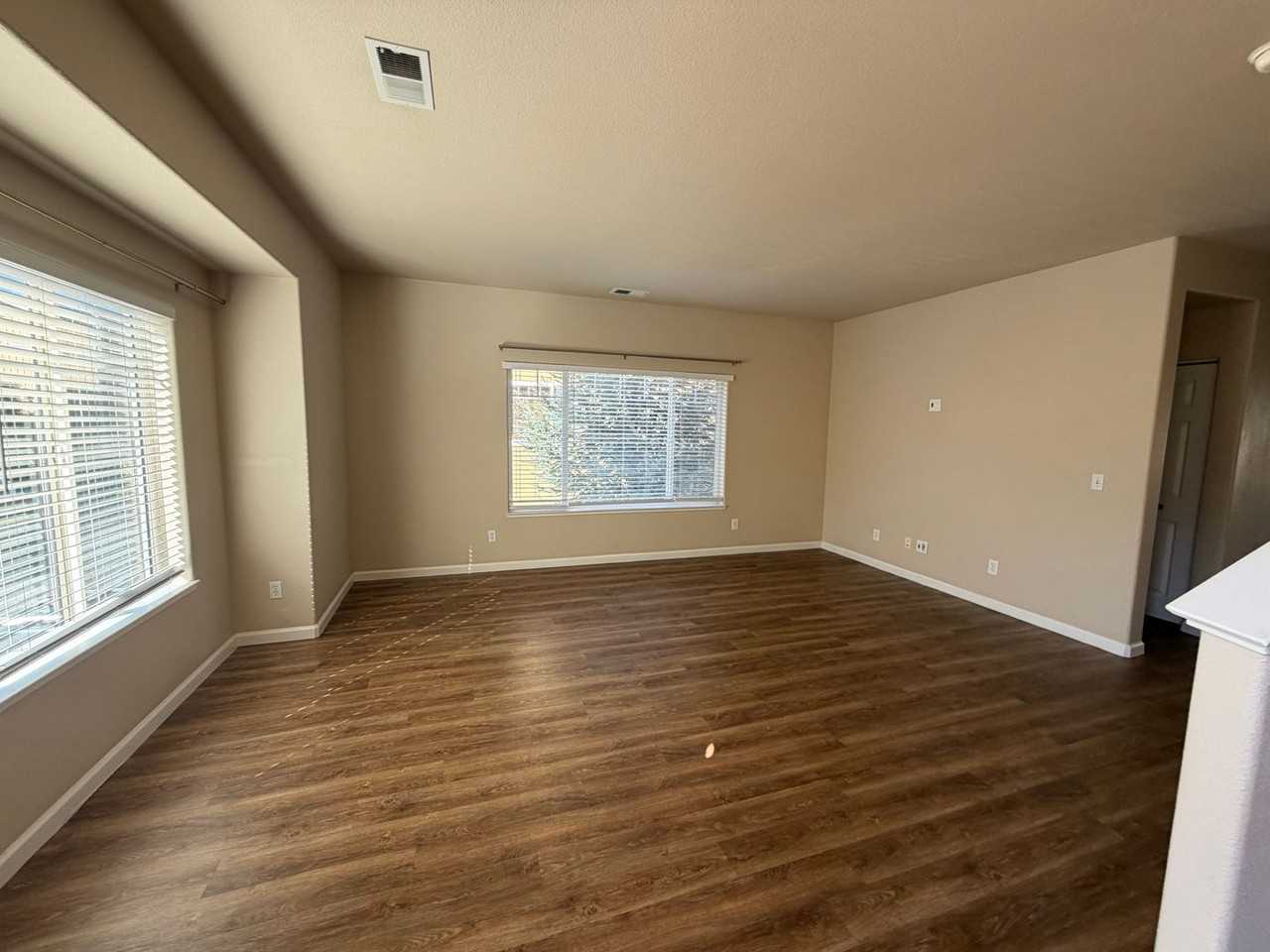 4580 Kathleen Denise Ln - Photo 5 of 20
