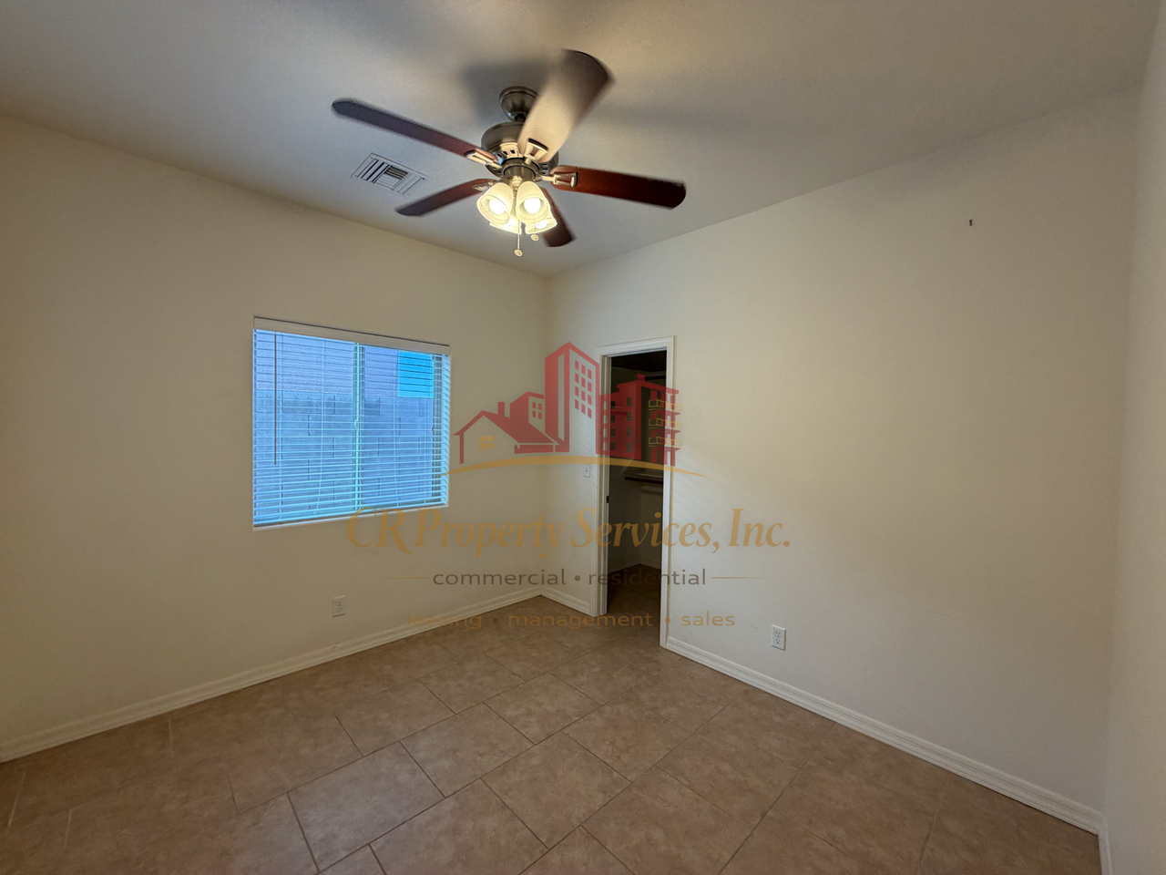 3535 N Adams St - Photo 6 of 10