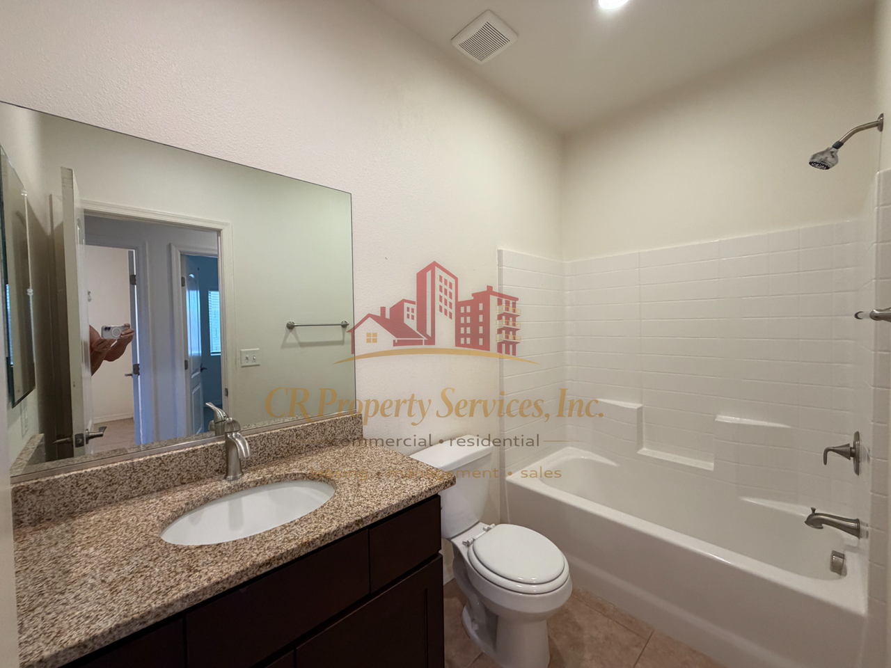 3535 N Adams St - Photo 7 of 10