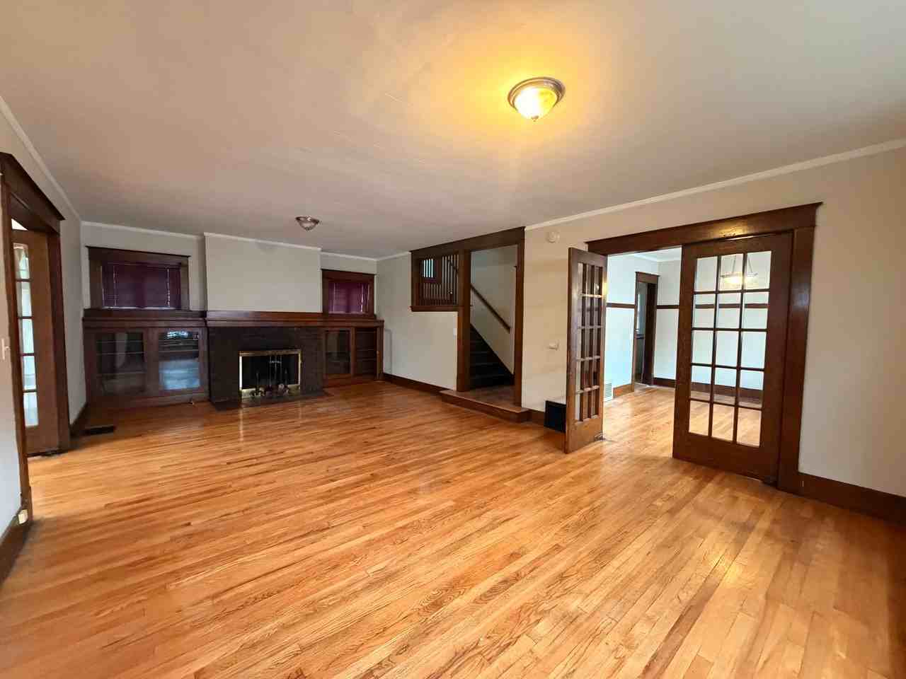 1047 Sibley St Nw - Photo 2 of 25