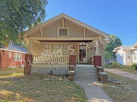 featured image of 816 E Delmar St