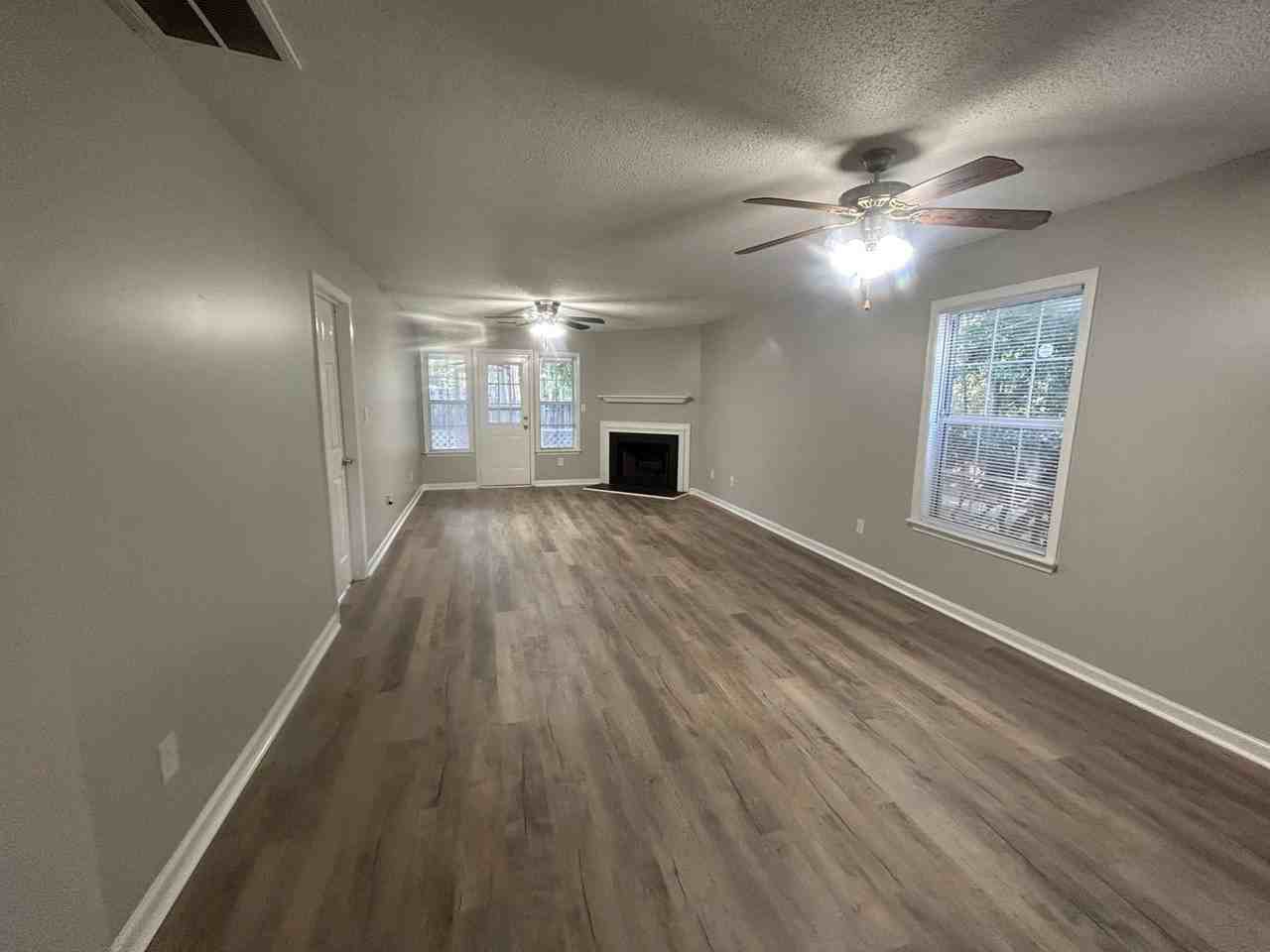 15 Heritage Village Ln - Photo 4 of 35