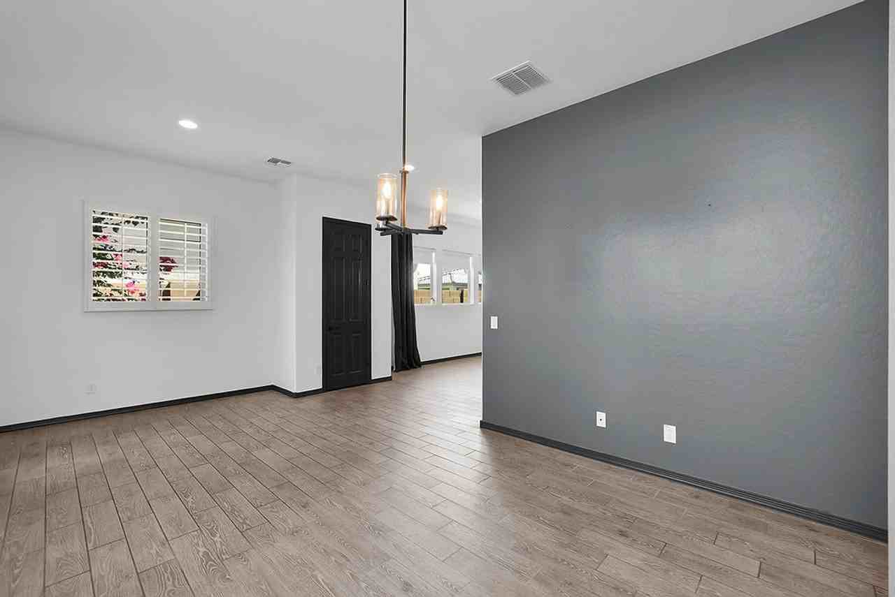 369 W Glacier Bay Dr - Photo 6 of 34