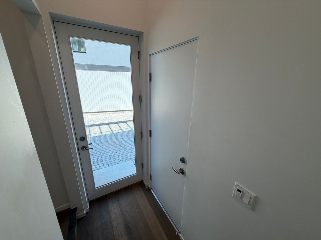 2419 Binnen Ln - Photo 2 of 30