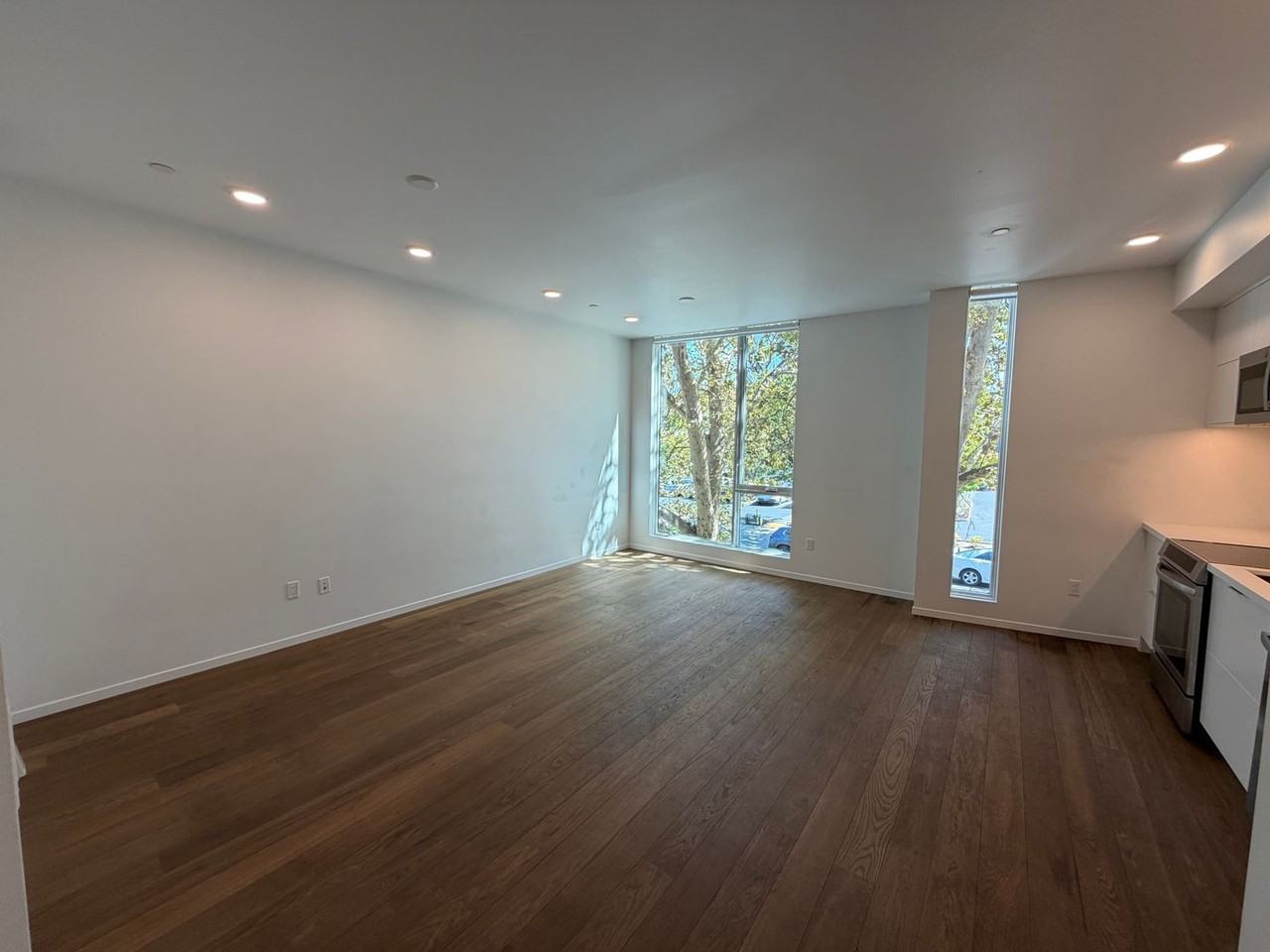 2419 Binnen Ln - Photo 5 of 30