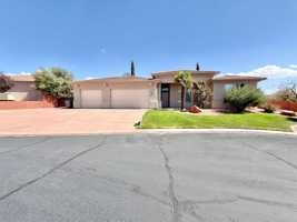 featured image of 1536 N Sage Dr