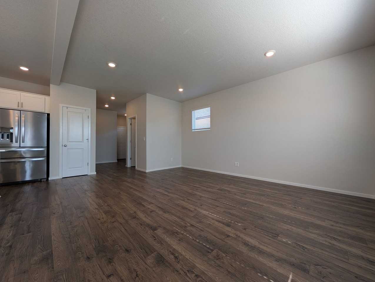 2651 Fenya St - Photo 7 of 28