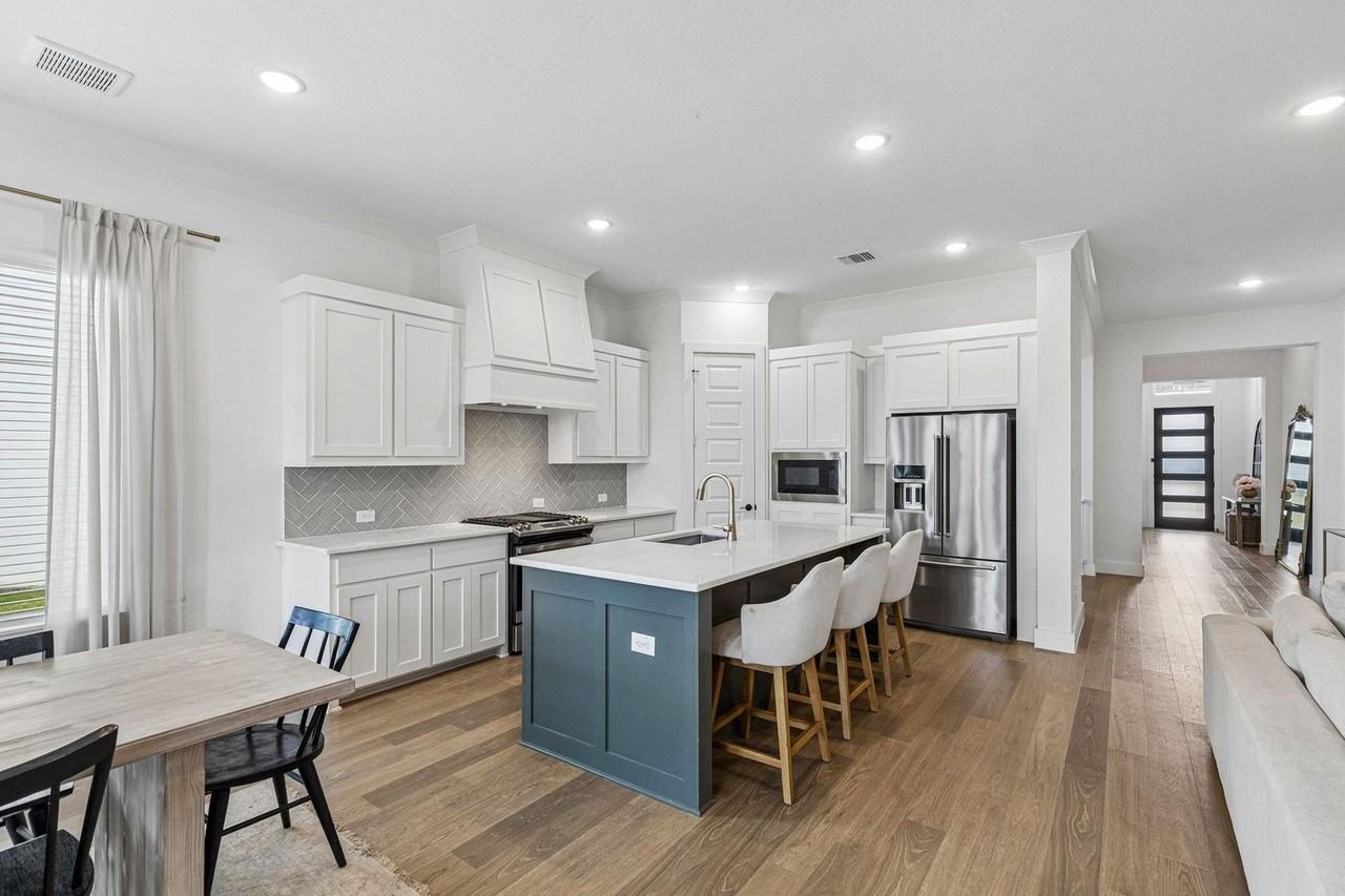 217 Observation Dr N - Photo 6 of 32