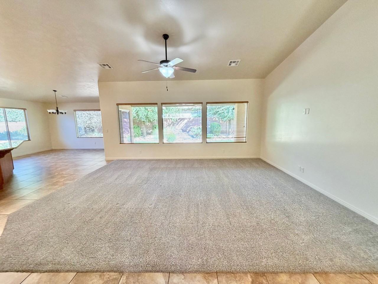 4085 S Priceless Way - Photo 4 of 34