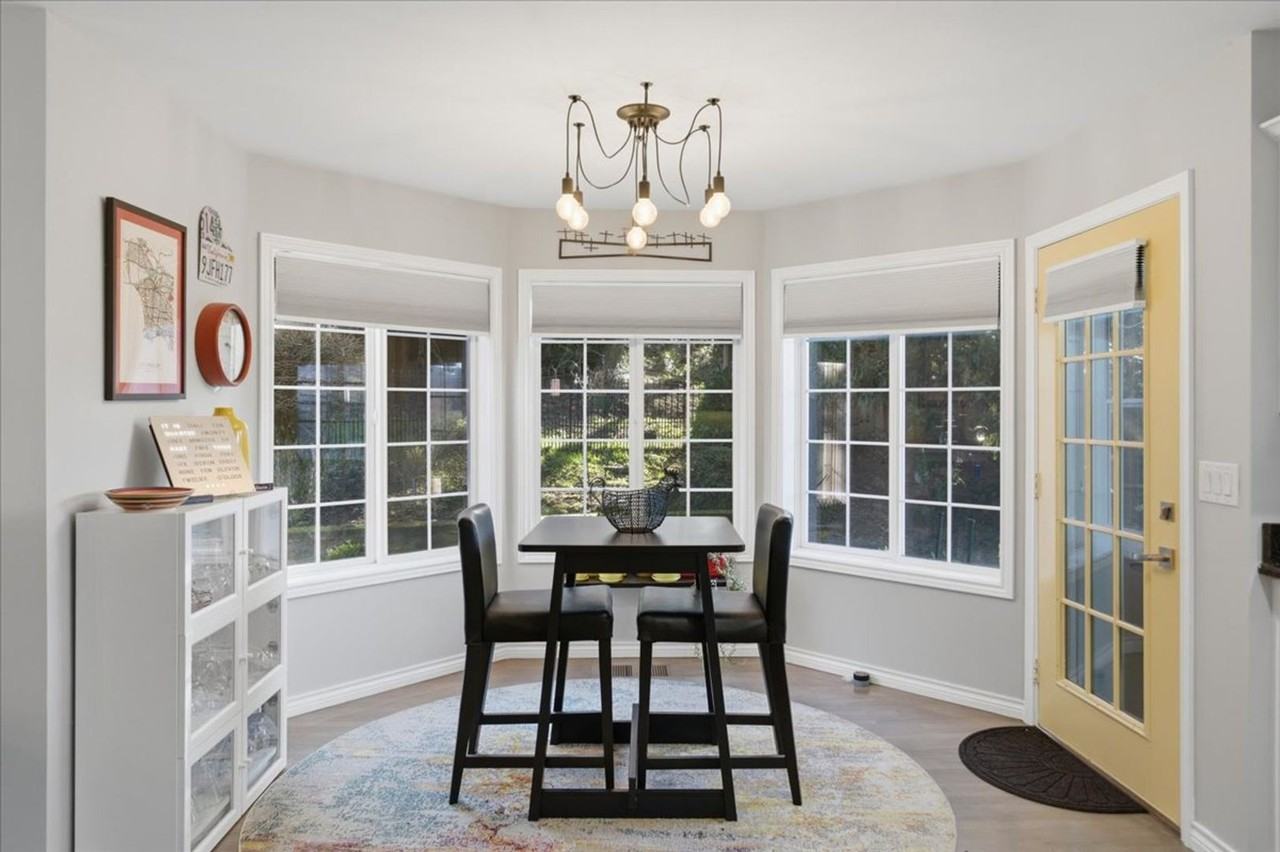 1235 Nw Countryside Ct - Photo 7 of 24