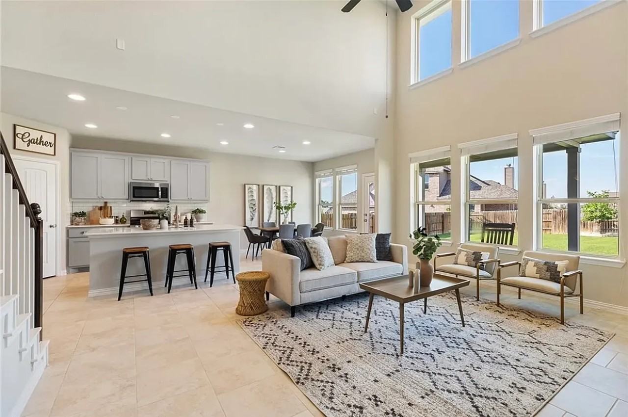 2961 Consuelo Way - Photo 3 of 10