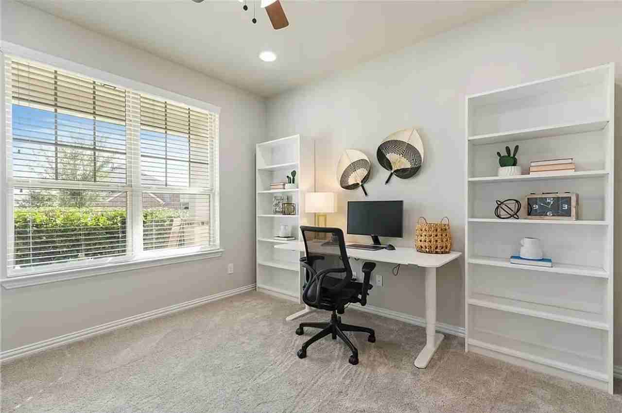 2961 Consuelo Way - Photo 5 of 10