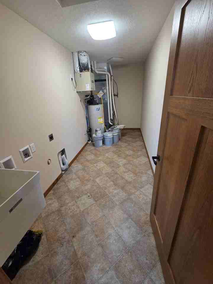 38231 Ewing Ct - Photo 7 of 15