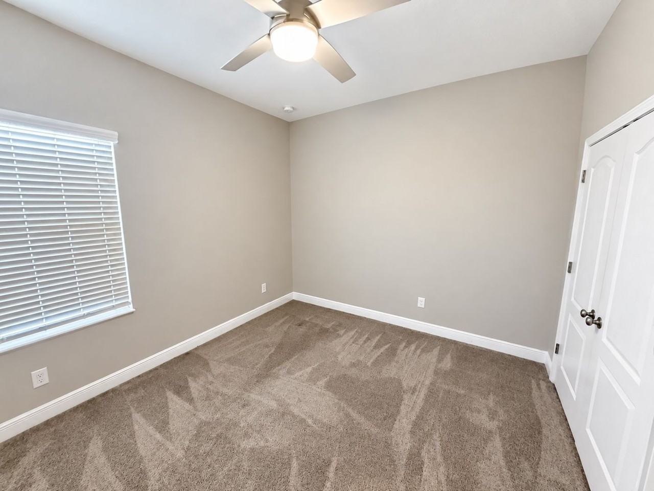 5418 Silver Sun Dr - Photo 3 of 30