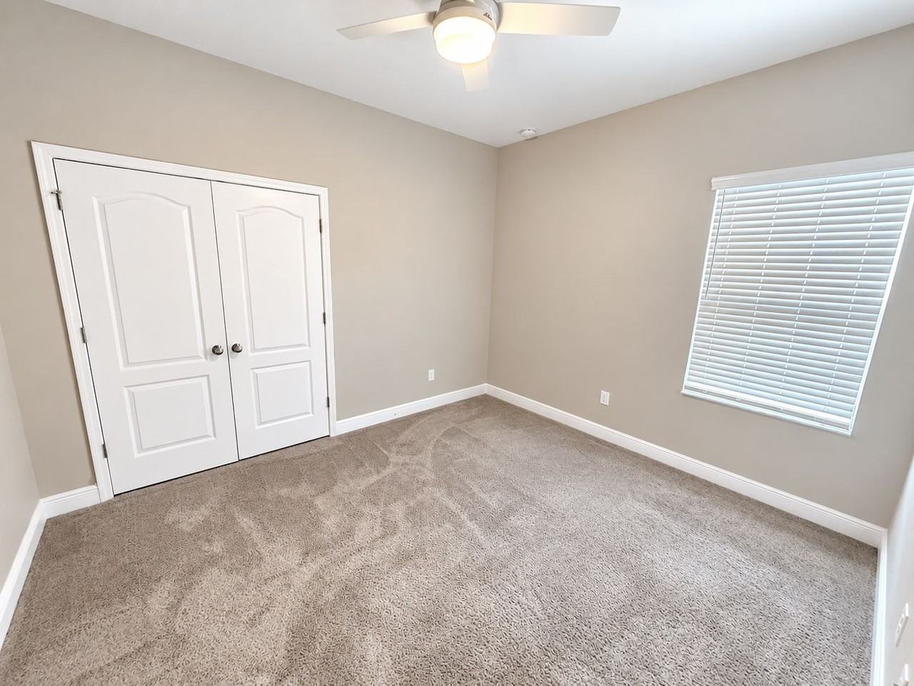 5418 Silver Sun Dr - Photo 5 of 30