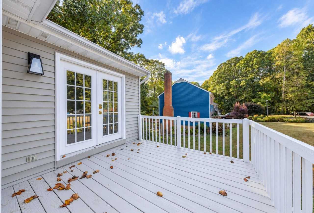 226 Nina Ln - Photo 3 of 16