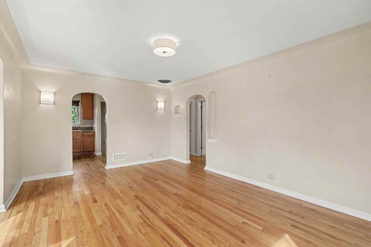 2651 N Adams St - Photo 6 of 23
