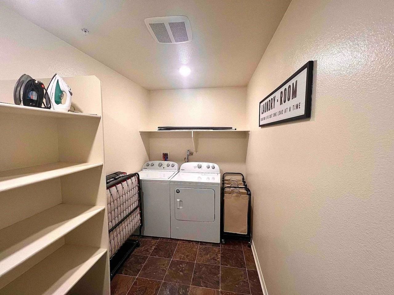3062 Flagstaff Dr - Photo 7 of 11