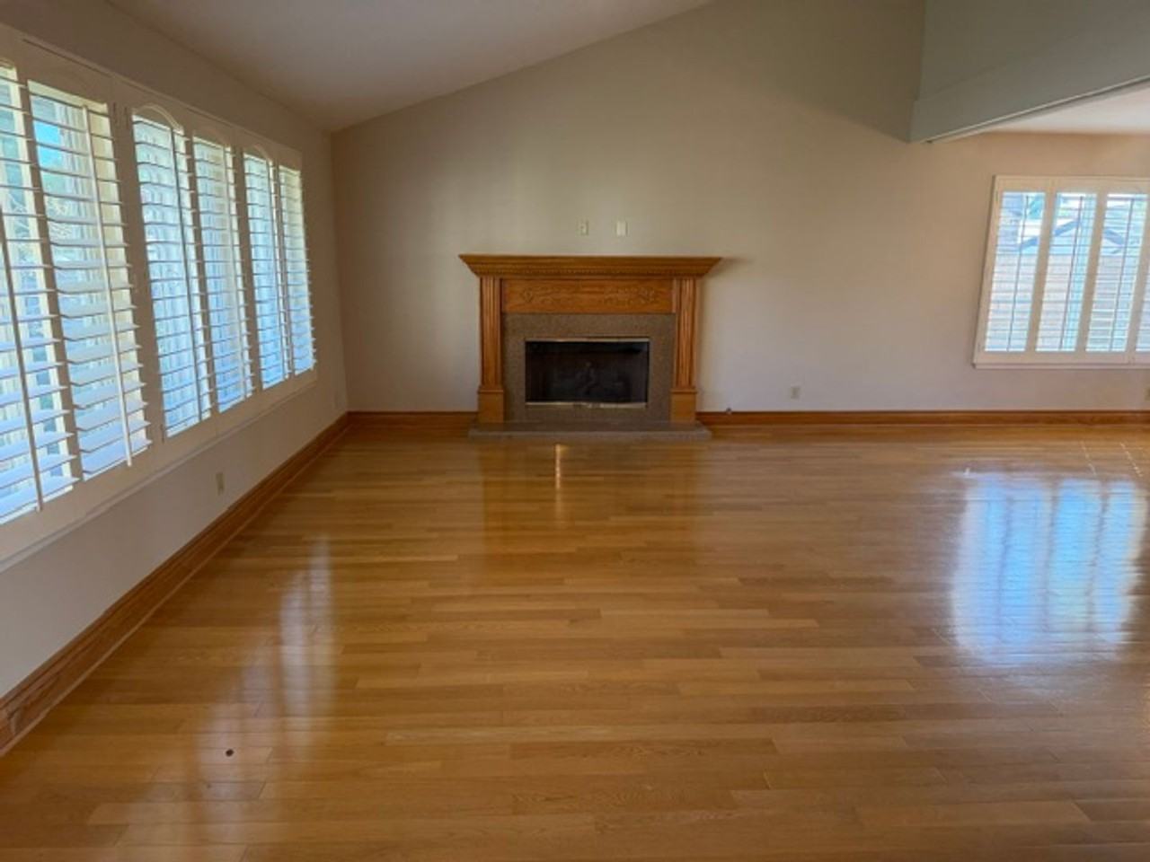 3068 Stonewood St - Photo 5 of 19