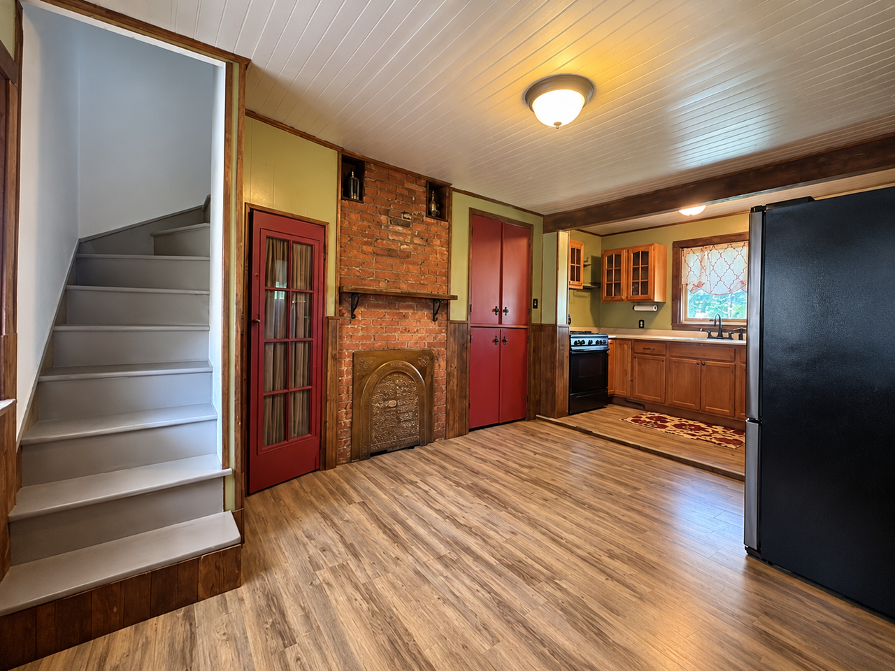 10365 Lilac St - Photo 5 of 18