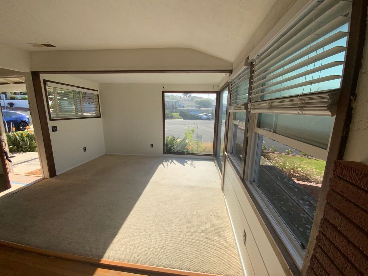 981 Calle Miramar - Photo 7 of 17