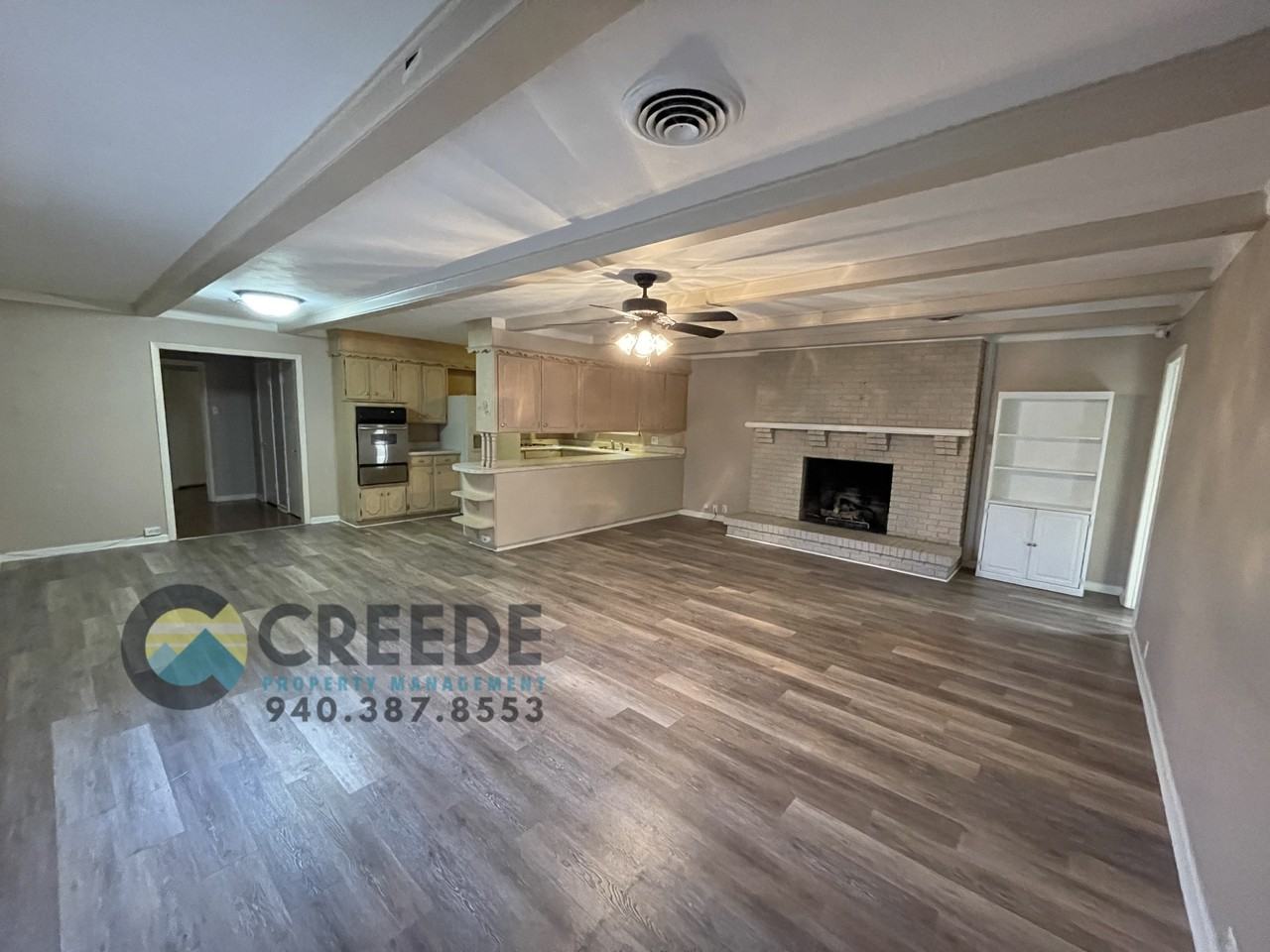 611 East University Drive - Photo 3 of 20