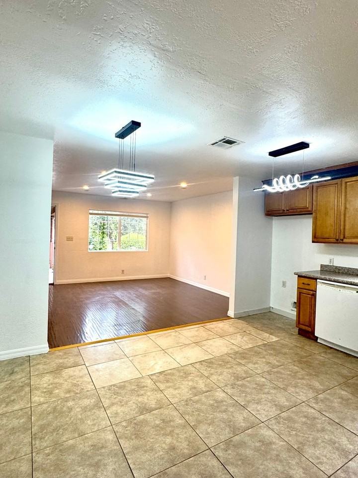 8839 Tilden Ave - Photo 6 of 14