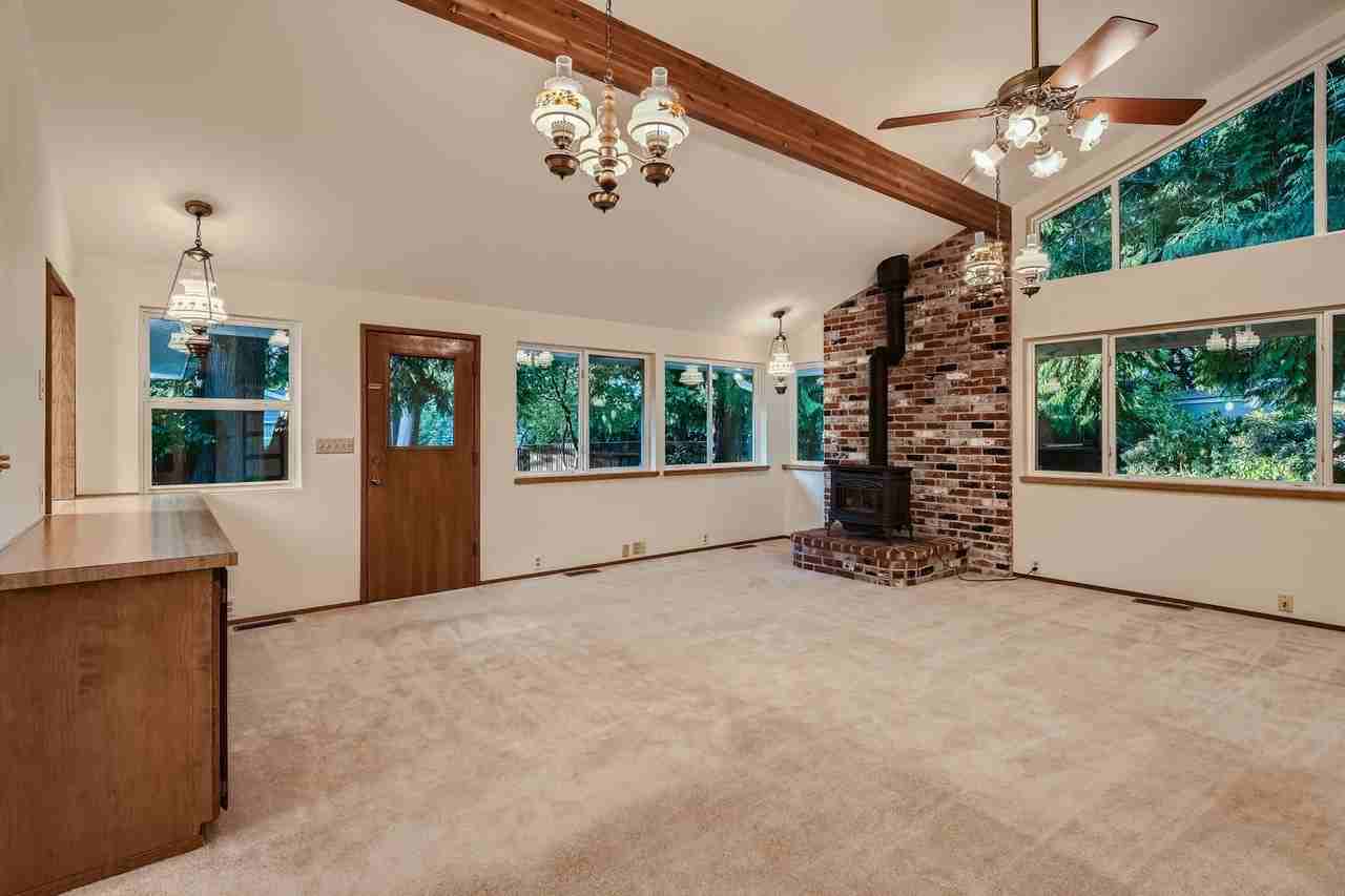 3612 Strattford Ct - Photo 6 of 11