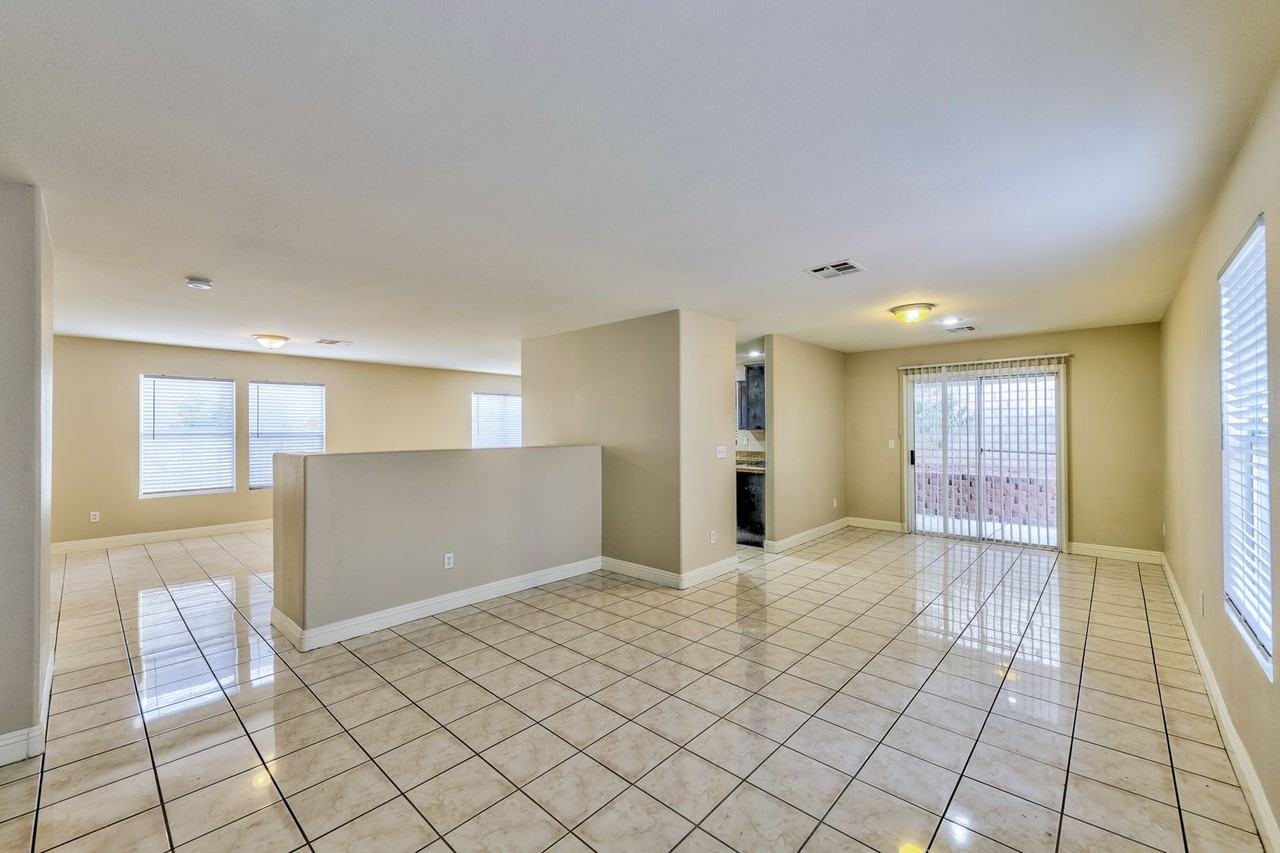 7973 Willow Pines Pl - Photo 3 of 19