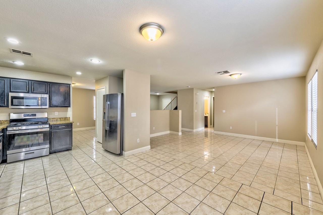 7973 Willow Pines Pl - Photo 5 of 19