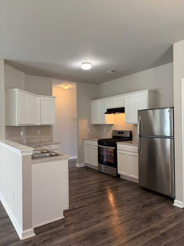 401 Woodland Trl - Photo 6 of 20