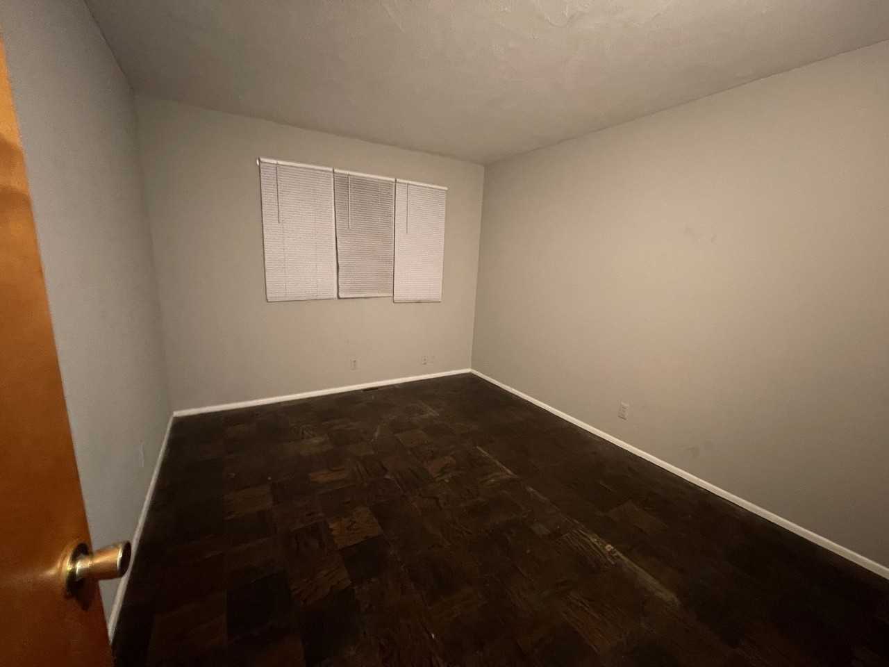 8462 Grand Ave - Photo 5 of 8