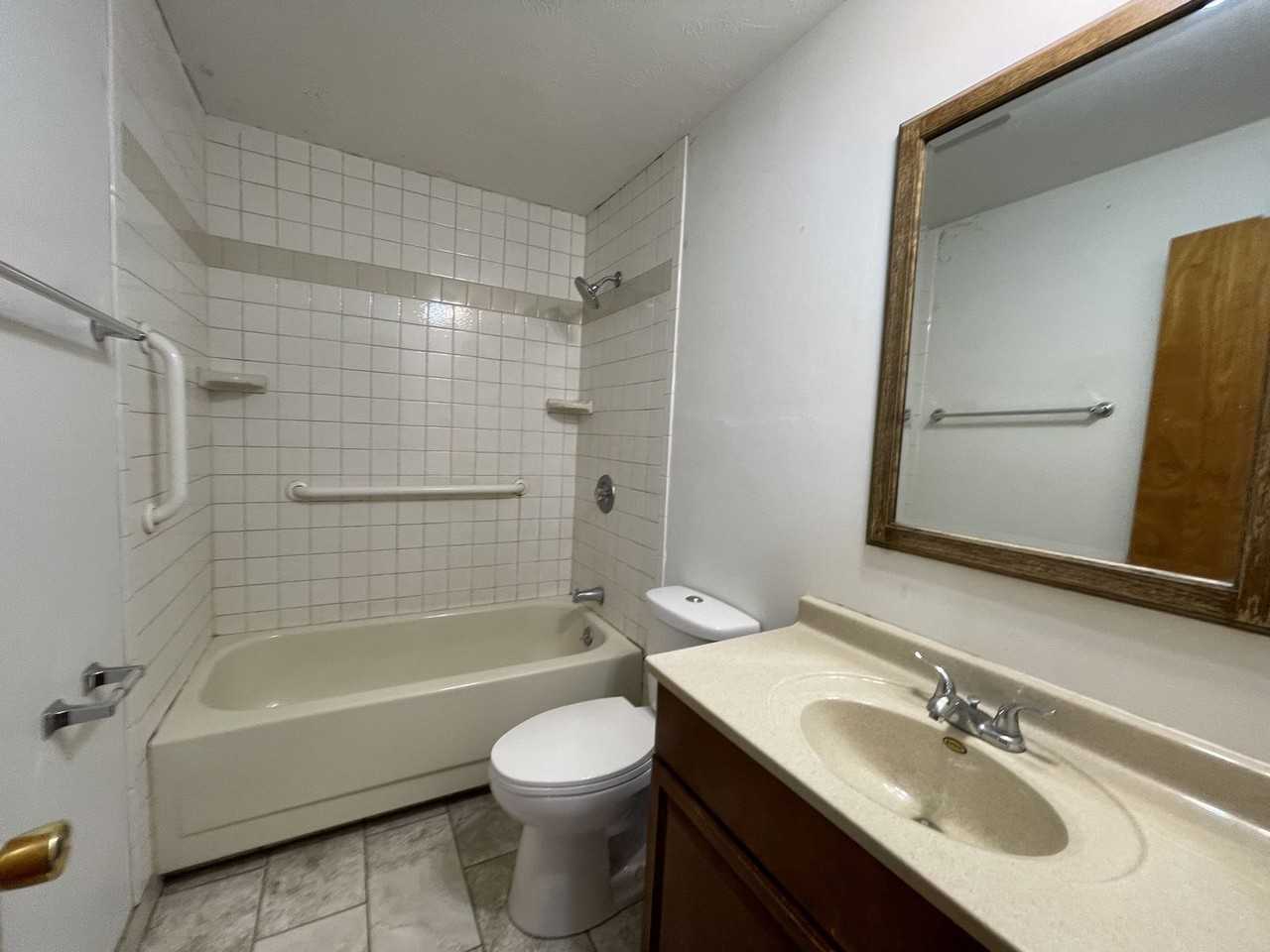 8462 Grand Ave - Photo 6 of 8