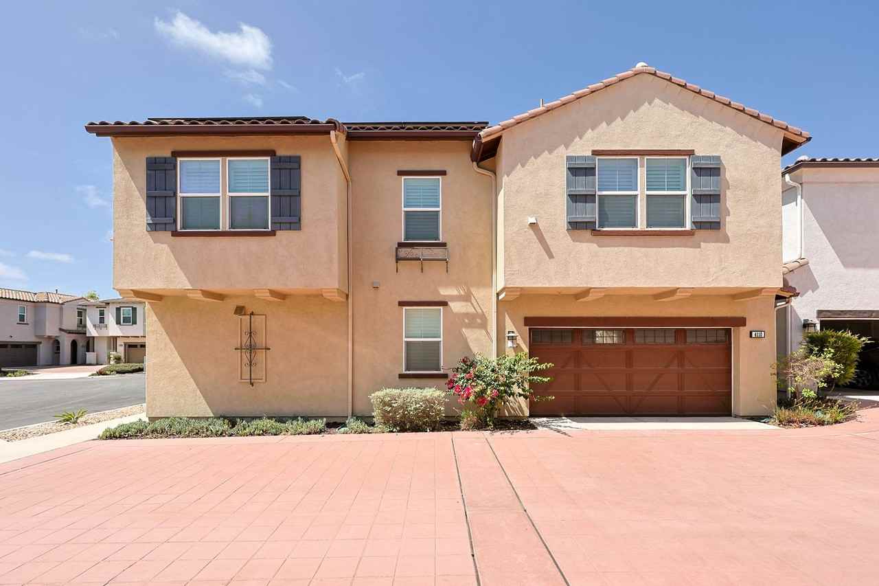 4110 Mission Tree Way - Photo 3 of 38