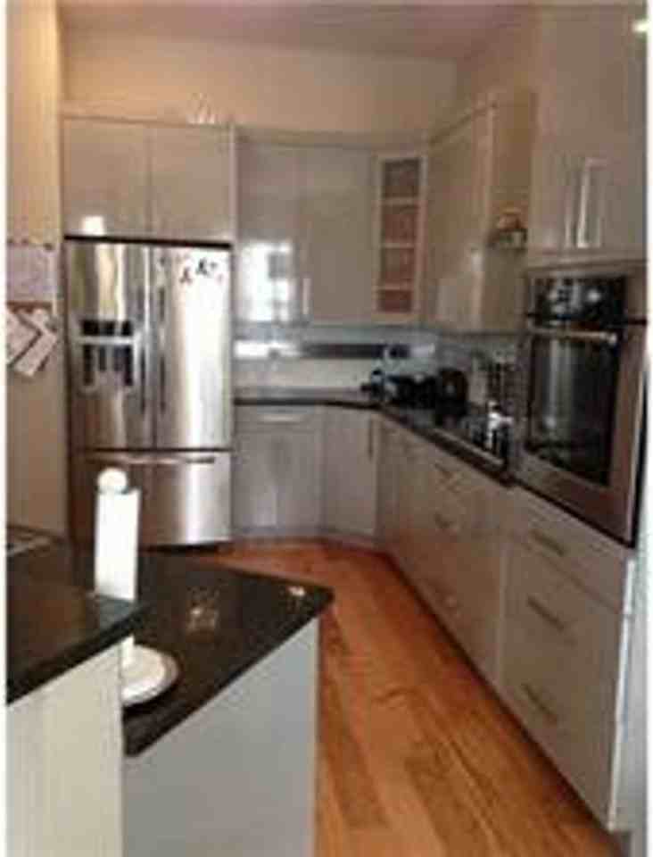 607 Wisteria Ct - Photo 7 of 38