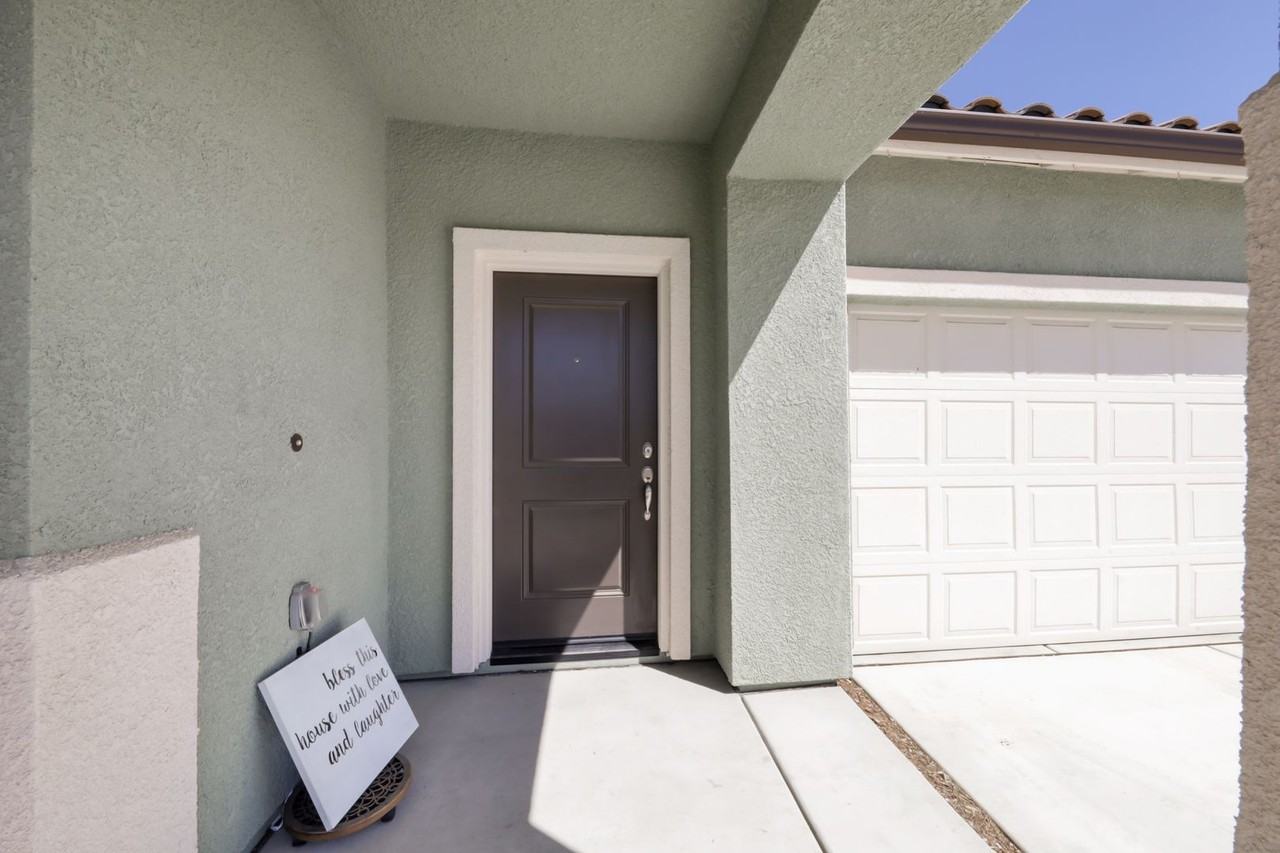 10818 Monte Video Pl - Photo 3 of 19