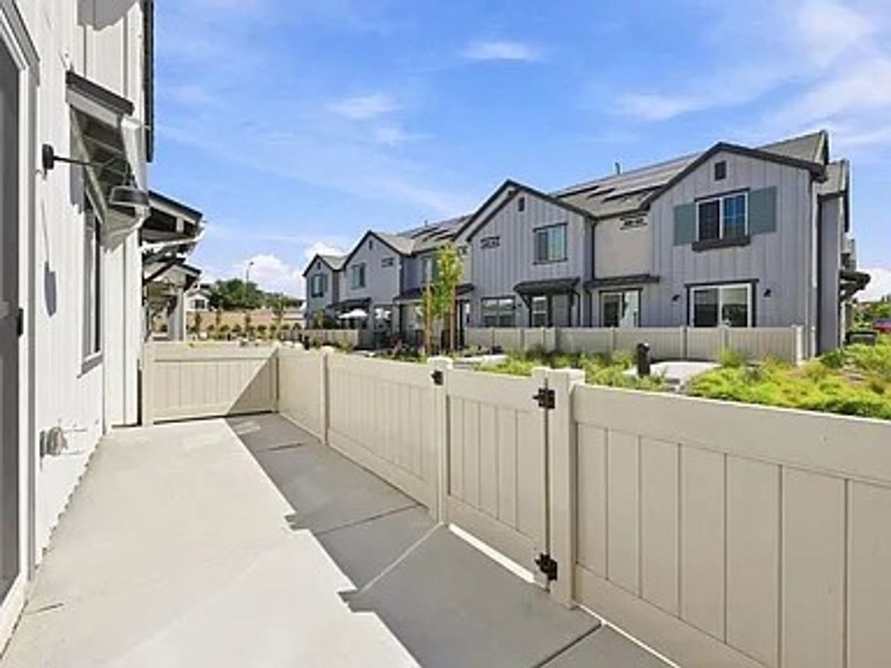 32416 Brunello Way - Photo 2 of 2