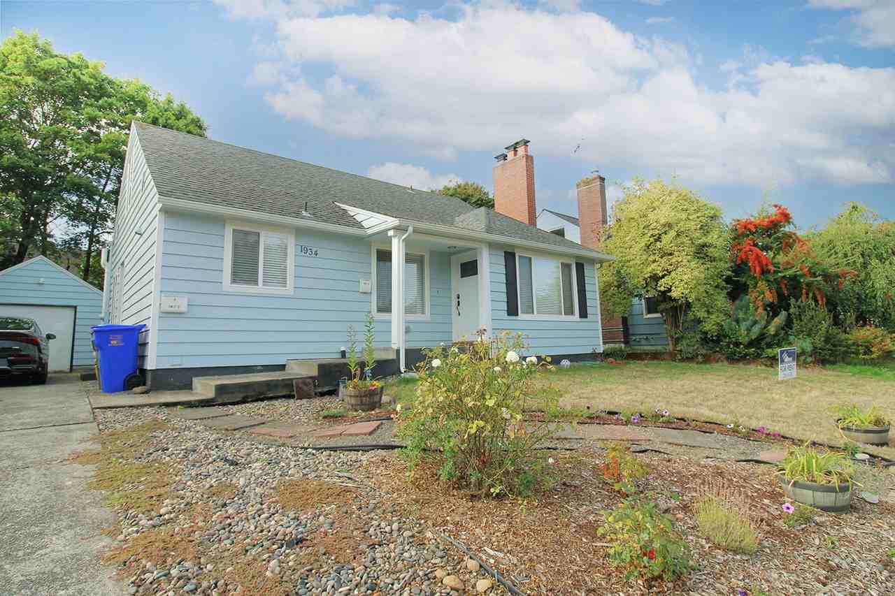 1934 Ne Cramer St #A - Photo 2 of 28