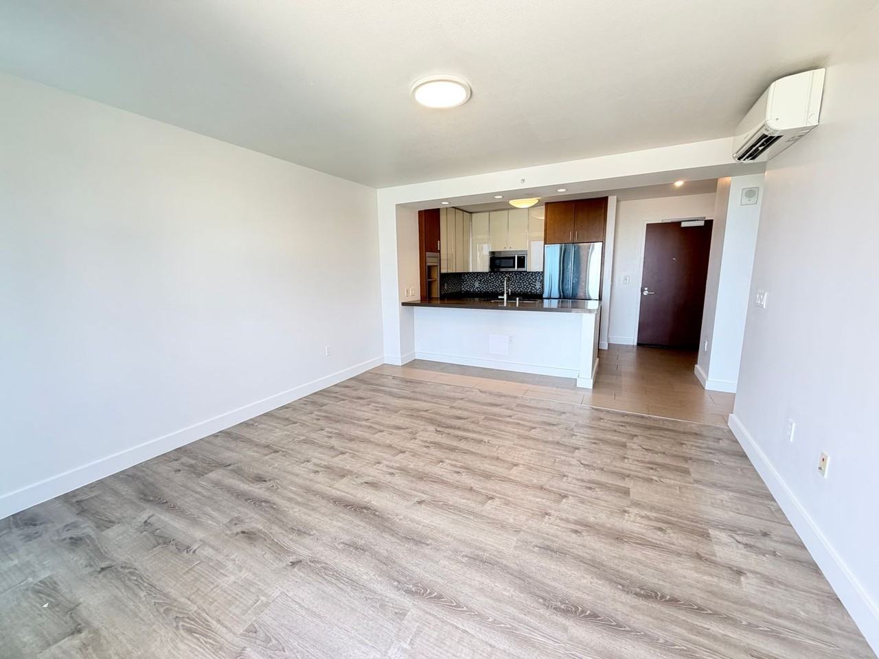 600 Ala Moana Blvd #1103 - Photo 4 of 22