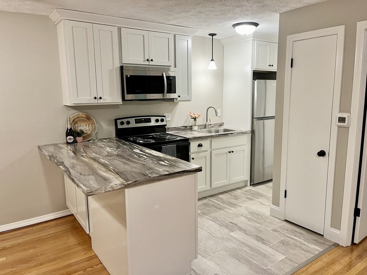 Deer Mountain Apartments - Photo 6 of 18