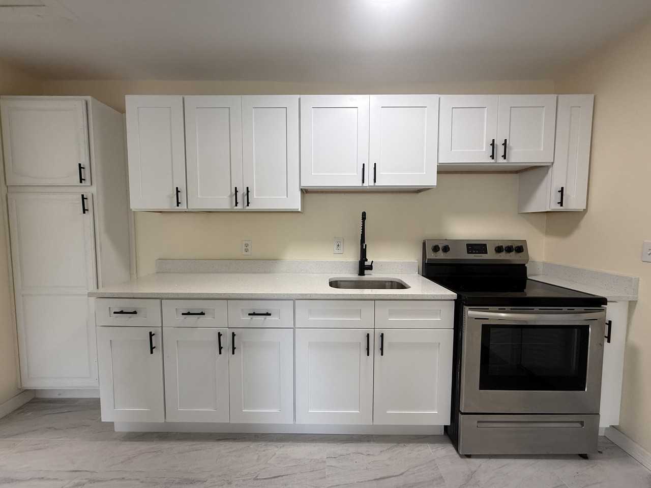 5680 28th St N Unit D5 - Photo 4 of 8
